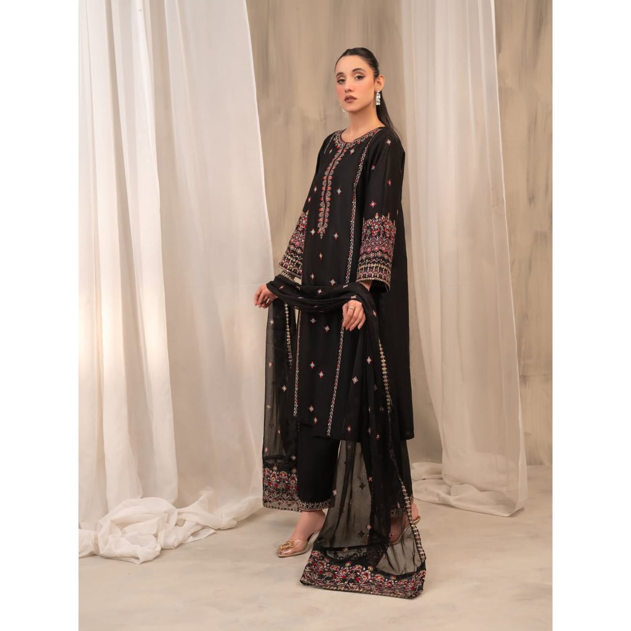 BLACK ELEGANCE 3PC
